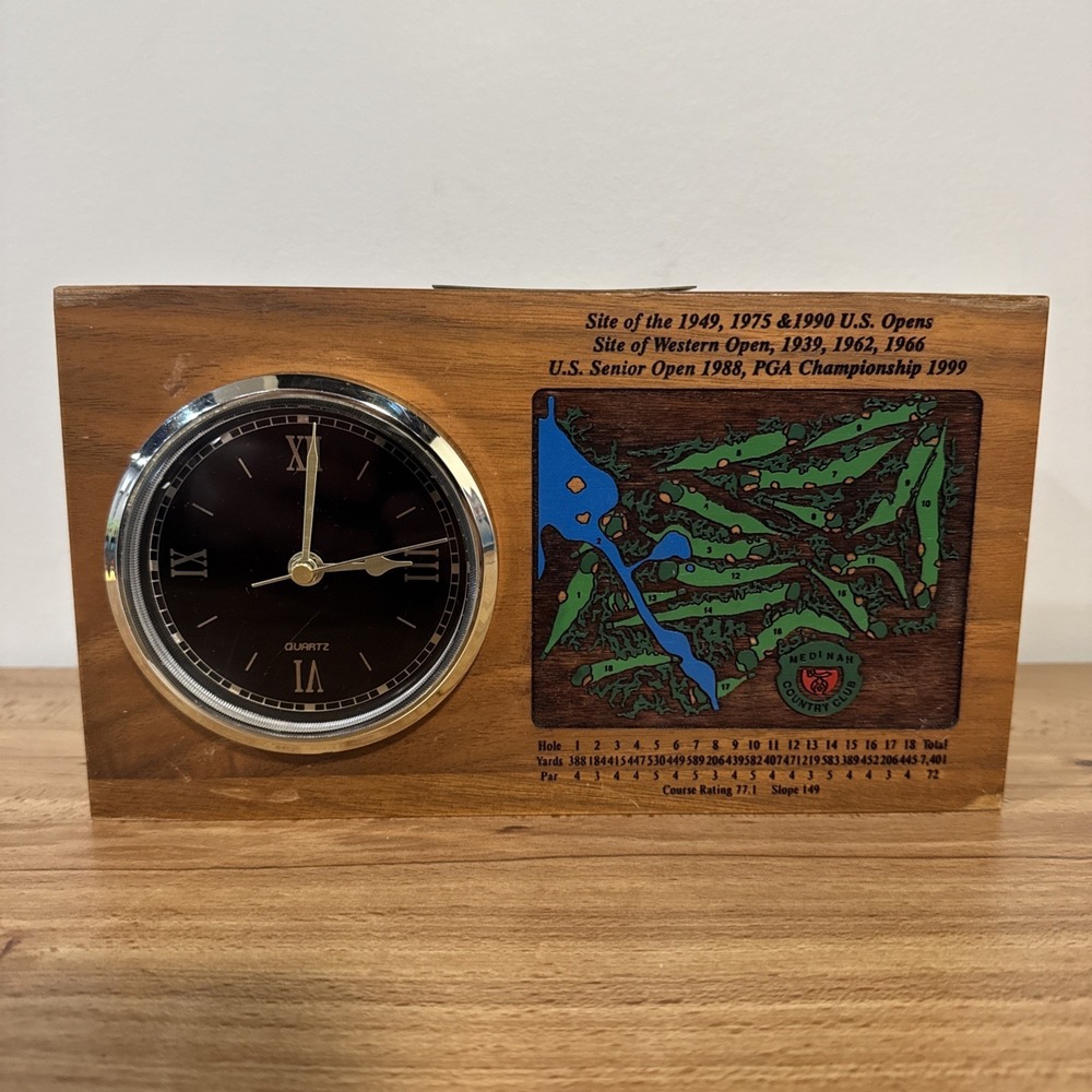 Medinah Country Club US Open Golf Course Quartz Clock Desk Plaque Map Illinois